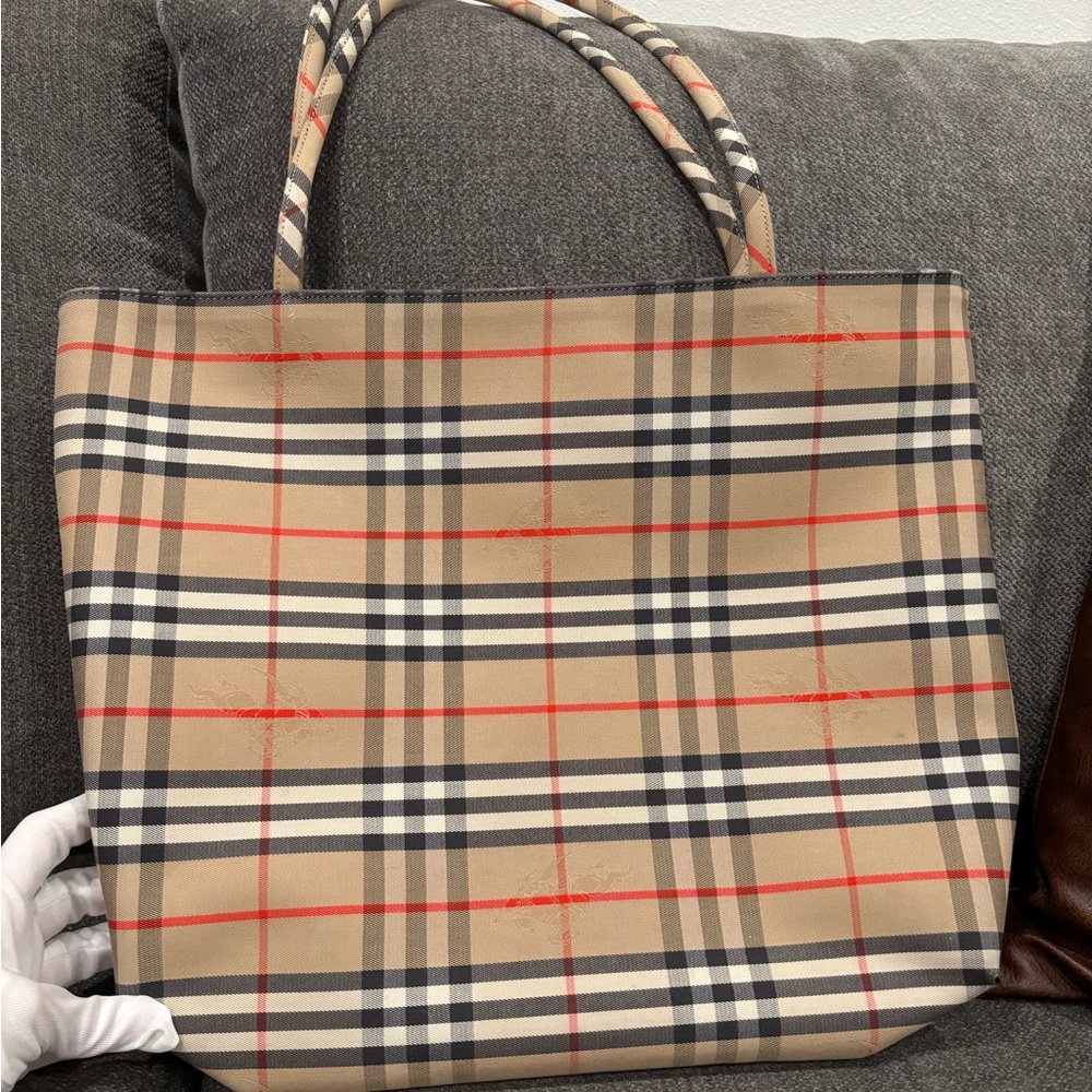 Burberry Tote